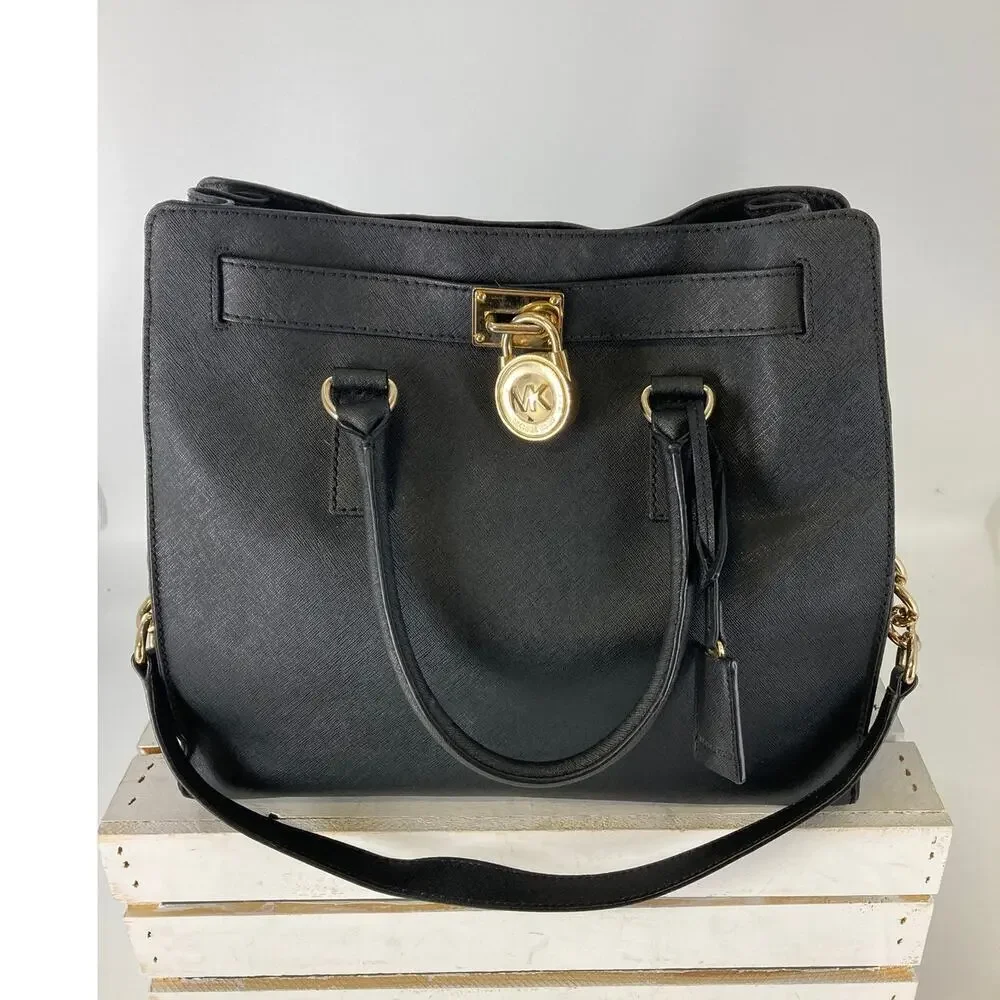MICHAEL KORS HAMILTON LARGE SAFFIANO LEATHER SHOULDER BAG